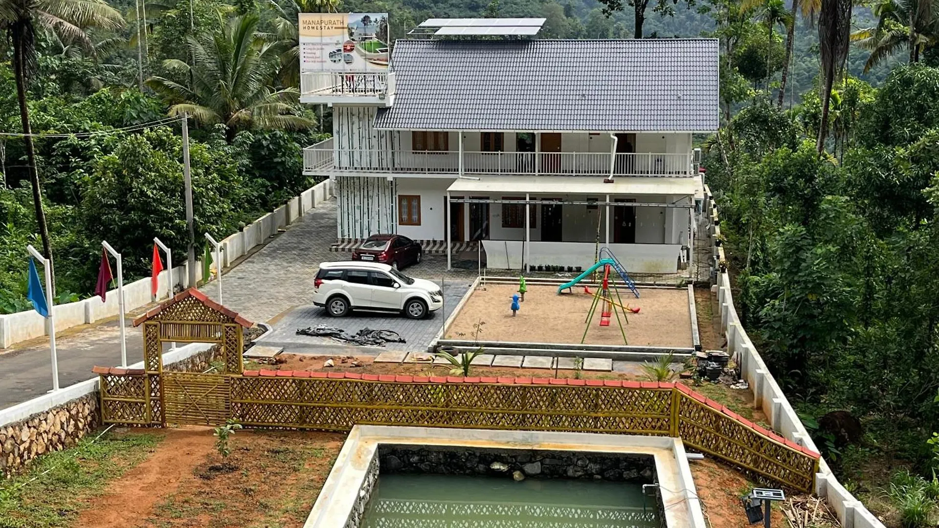Manapurath Homestay Mamalakandam